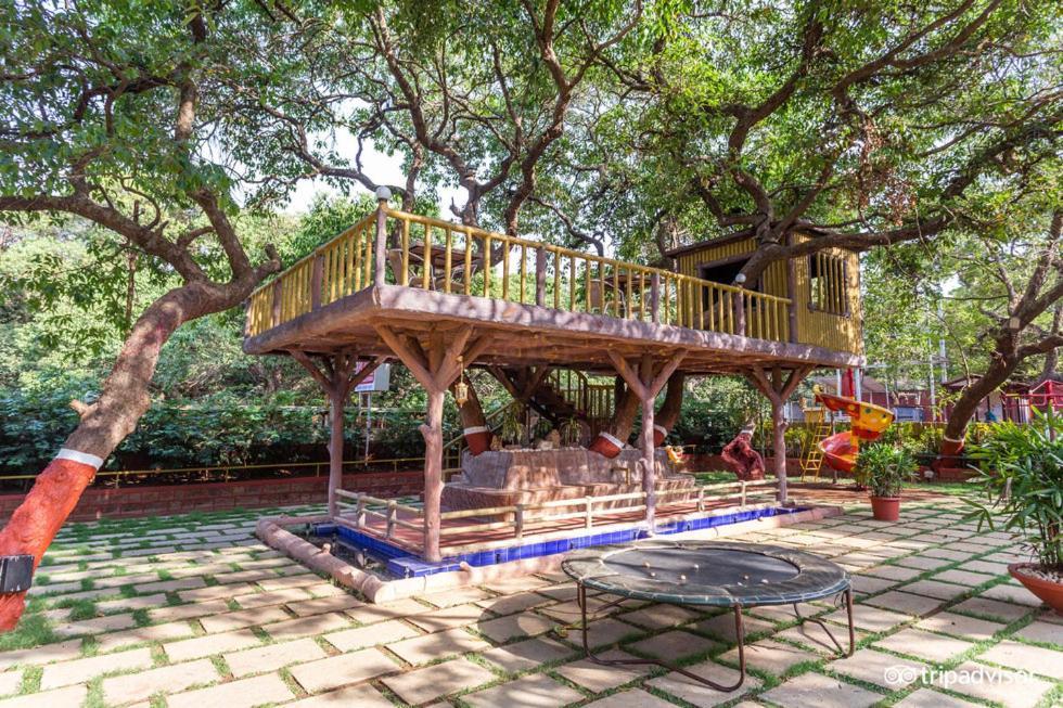 Beautiful Place Near Old Band Road Mahābaleshwar Buitenkant foto
